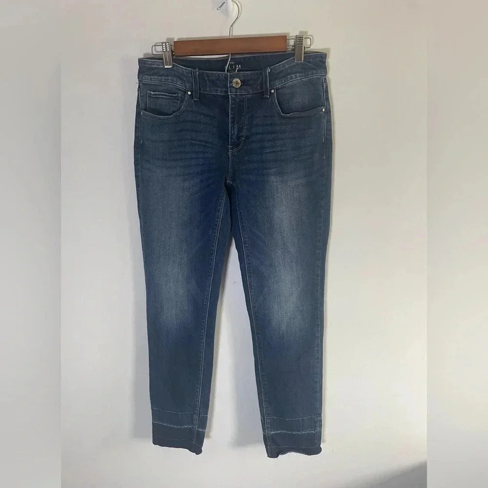 White House Black Market Jeans | The‎ Slim Ankle Raw Hem Size 4 EUC 0134